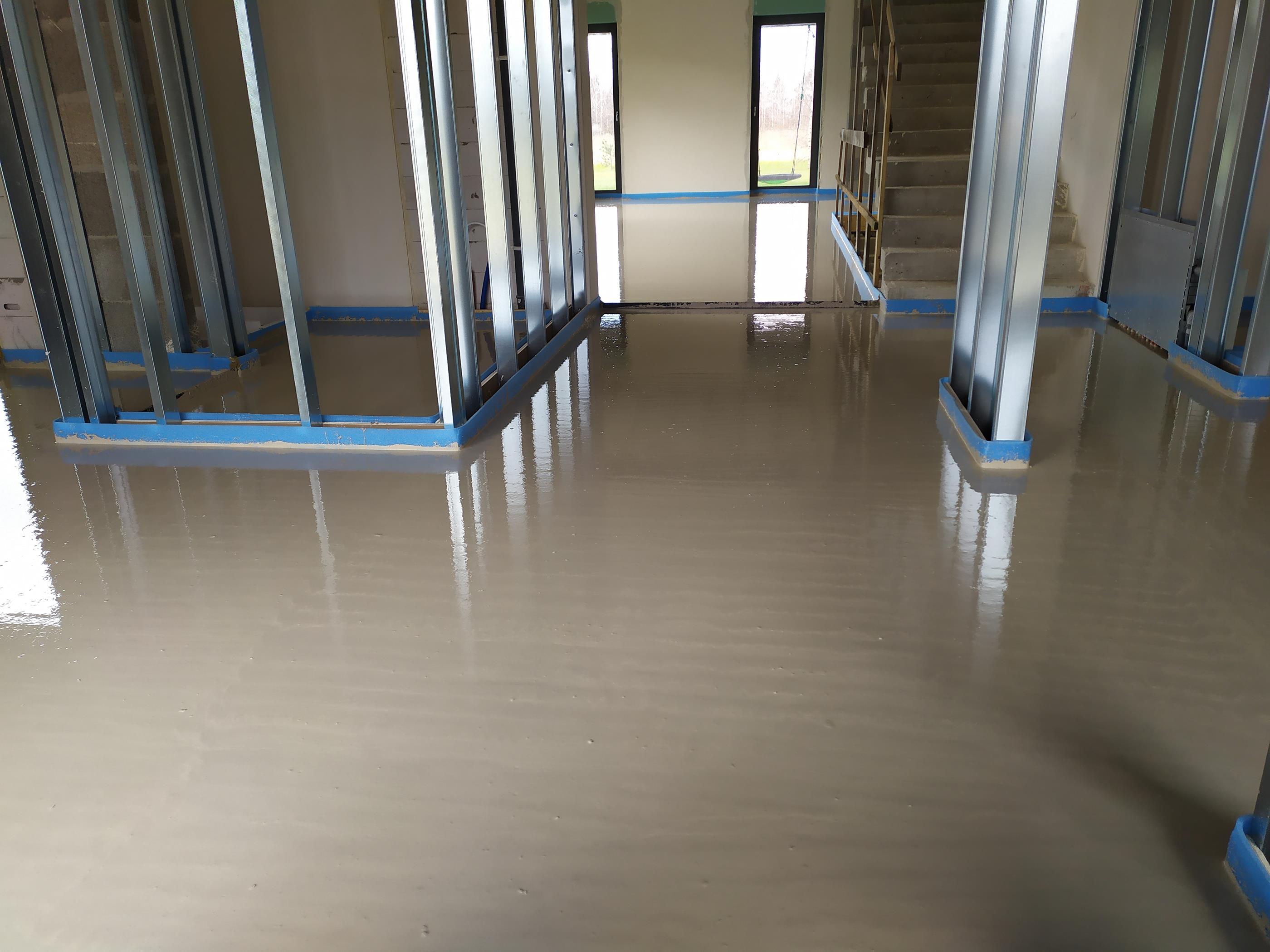 Posadzki anhydrytowe 13