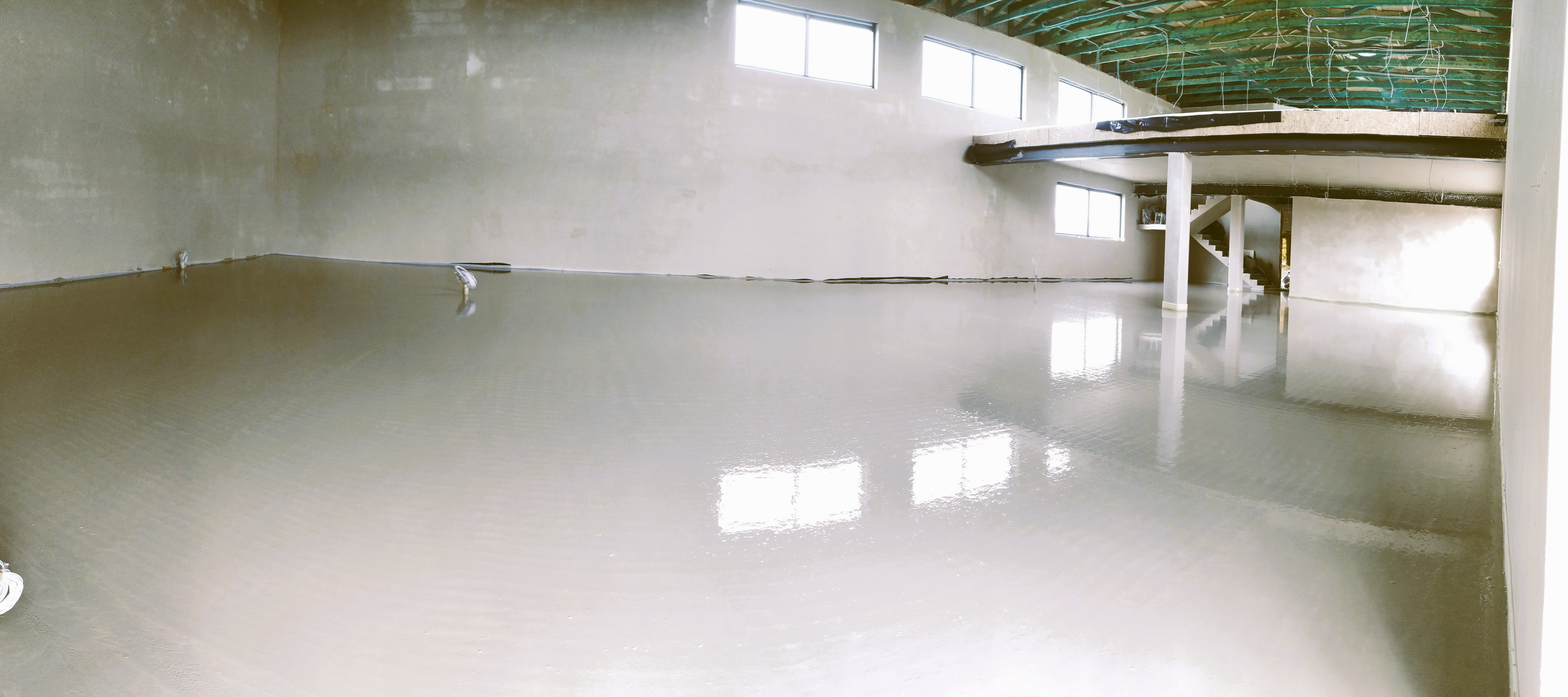 Posadzki anhydrytowe 18