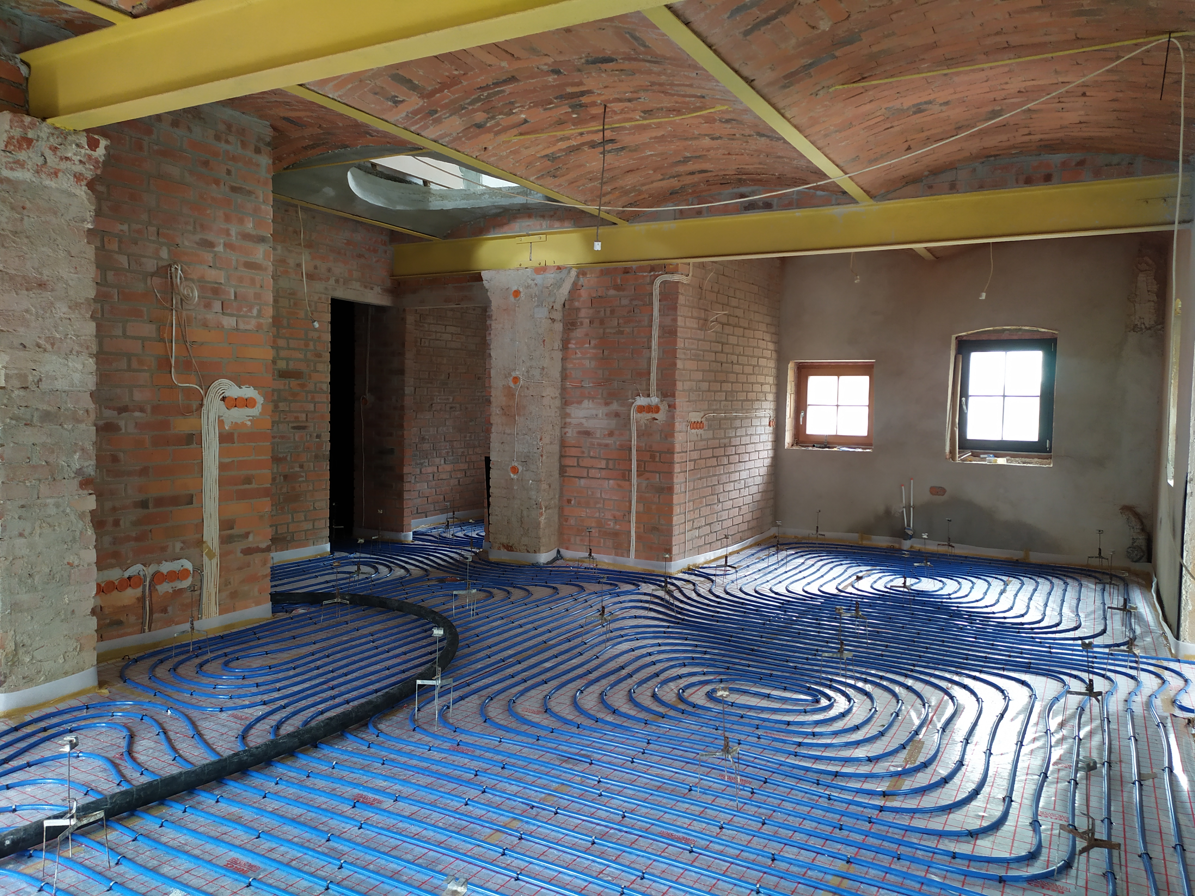 Posadzki anhydrytowe 21