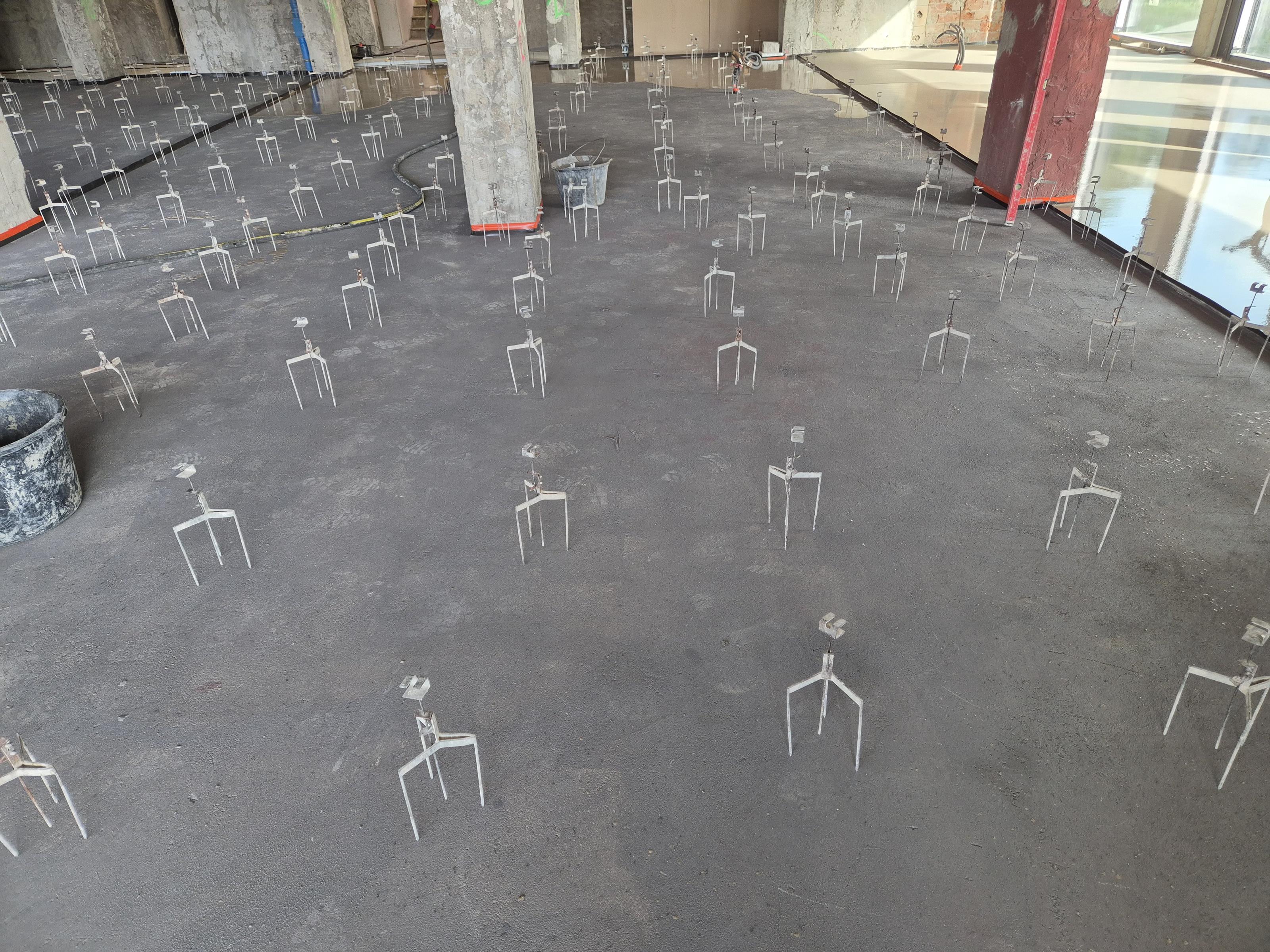 Masy samopoziomujące 3