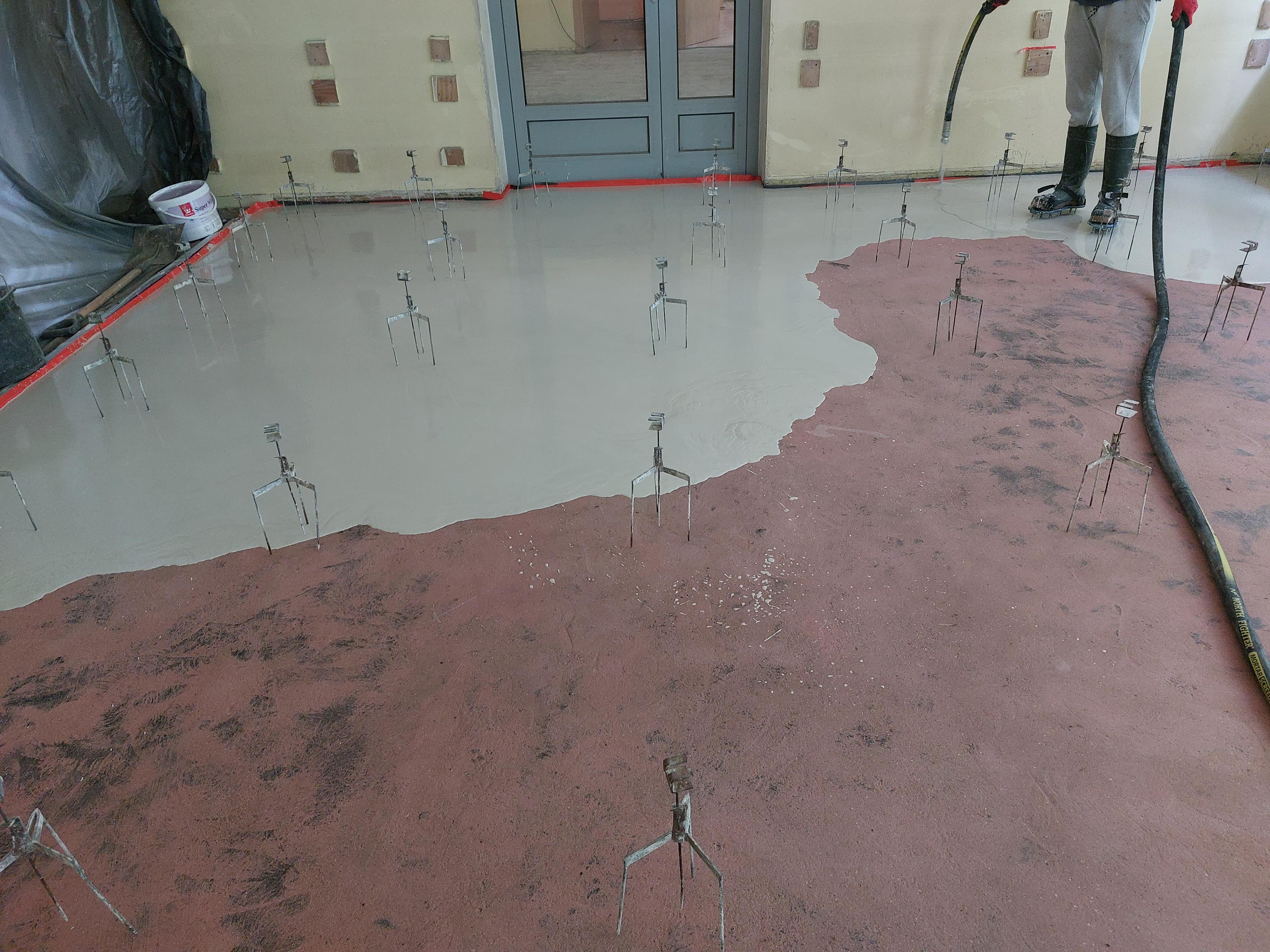 Masy samopoziomujące 11